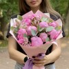 Букет из 9 пионов Флеминг с альстромерией